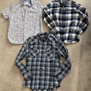 Men’s Button Up Casual Collar Shirt Bundle 3 Total Size M